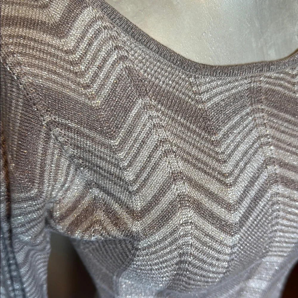 Express Chevron Metallic Knit Bodycon Dress Tan Cream Silver XS Party Night Out - Picture 4 of 14